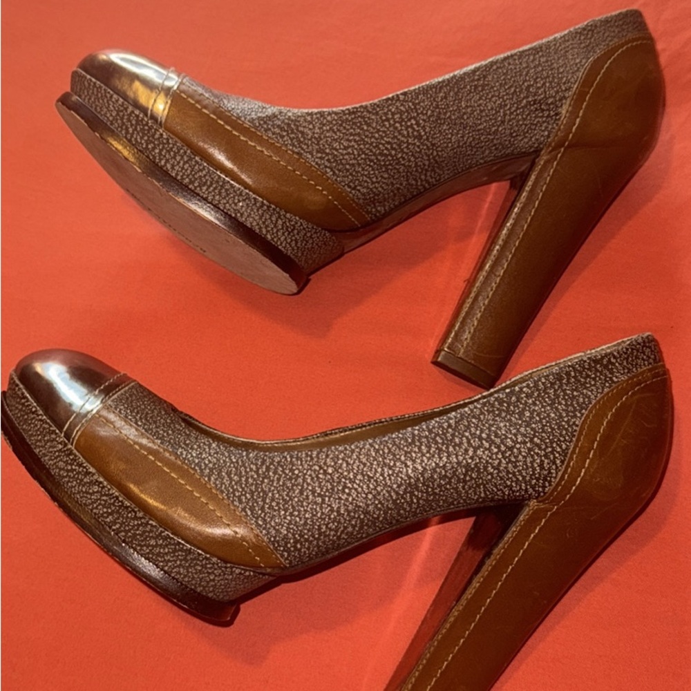 BCBG MAXAZRIA heels